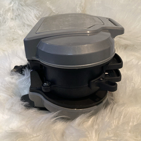 Hamilton Beach Dual Non Stick Breakfast Sandwich Maker Model 25490A Type ST30 !! - Picture 10 of 14